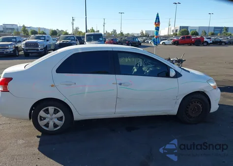 2010 Toyota Yaris z USA, uszkodzony, nr VIN JTDBT4K30A1391466